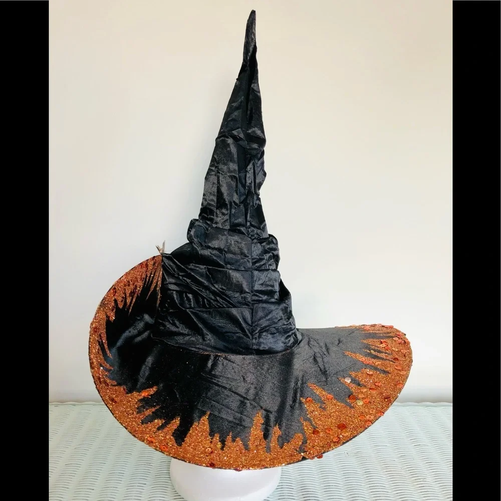 witch hat Black leaf crown glimmering orange tone brim top/under 18